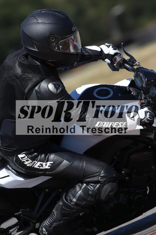 Archiv-2022/50 09.08.2022 MSS und TÖFF Track Day ADR/Gruppe blau/35
